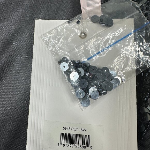 NWT Mac Duggal Flutter Sleeve Embellished Dress Pewter 16W - Picture 6 of 8